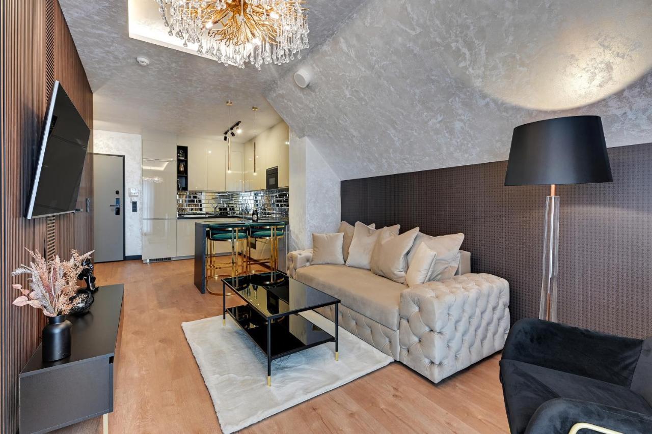 Granaria Deluxe & Riverside By Downtown Apartments Danzica Esterno foto