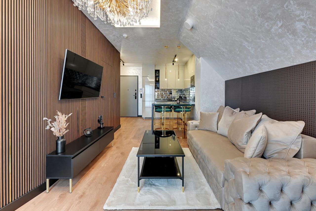 Granaria Deluxe & Riverside By Downtown Apartments Danzica Esterno foto