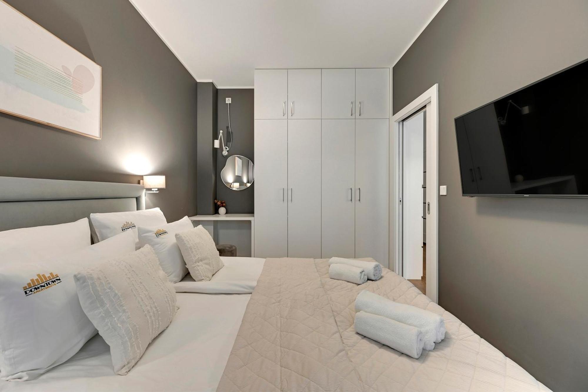 Granaria Deluxe & Riverside By Downtown Apartments Danzica Esterno foto